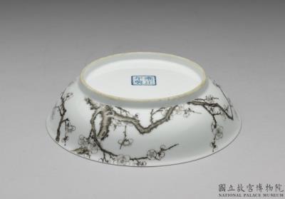 图片[3]-Bowl with ink plum blossom in falangcai painted enamels, Qing dynasty, Yongzheng reign 1723-1735-China Archive